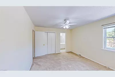 2214 Shadow Valley Road #E, High Point, NC 27265 - Photo 21