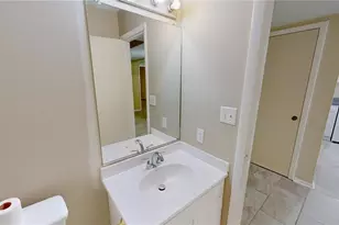 2214 Shadow Valley Rd, High Point, NC 27265 - Photo 19