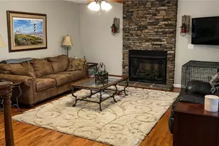 695 Old Castle Dr, Randleman, NC 27317 - Photo 5