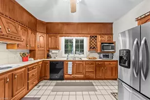 7501 Oak Valley Ln, Browns Summit, NC 27214 - Photo 19