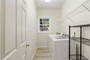 3542 Terrault Dr, Greensboro, NC 27410 - Photo 17