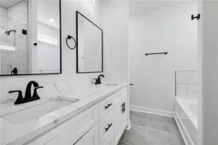 5305 Ridge Fall Rd, Greensboro, NC 27410 - Photo 17