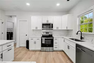 5305 Ridge Fall Rd, Greensboro, NC 27410 - Photo 11