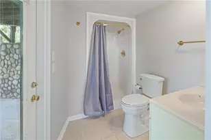 146 Cherokee Ln, Purlear, NC 28665 - Photo 27