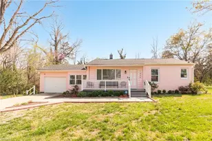 1904 Ashland Dr, Burlington, NC 27217 - Photo 1