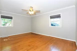 2403 Running Brook Dr, Greensboro, NC 27408 - Photo 23