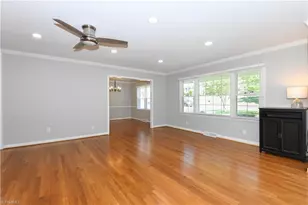 2403 Running Brook Dr, Greensboro, NC 27408 - Photo 7