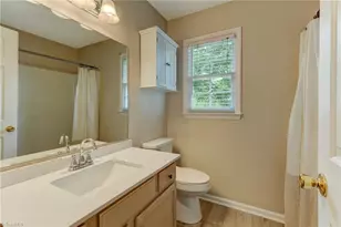405 Ashton Cir, Eden, NC 27288 - Photo 35