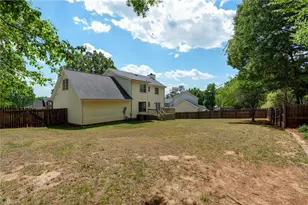 405 Ashton Cir, Eden, NC 27288 - Photo 5