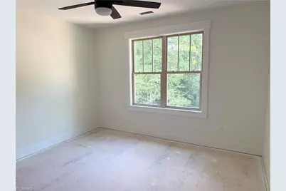 1050 E Chamberlin Drive, Asheboro, NC 27205 - Photo 9