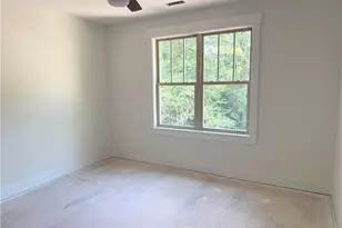 1050 E Chamberlin Dr, Asheboro, NC 27205 - Photo 9