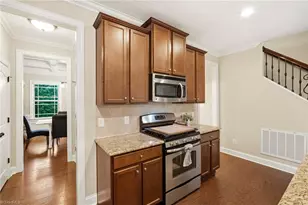 203 Kapstone Crossing, Lexington, NC 27295 - Photo 15