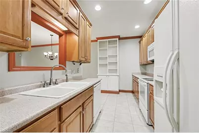 411 Northbridge Drive, High Point, NC 27265 - Photo 5