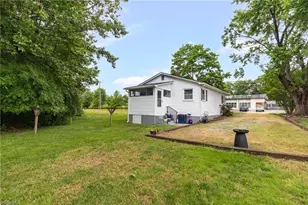 544 Edgewood St, Kernersville, NC 27284 - Photo 27