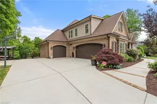 7336 Henson Forest Dr, Summerfield, NC 27358 - Photo 3