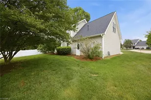 3659 Canopy Oak Ct, High Point, NC 27265 - Photo 33