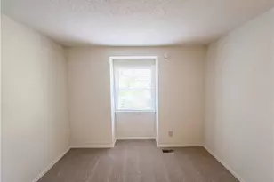 3229 Regents Park Ln, Greensboro, NC 27455 - Photo 11