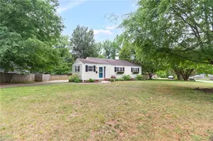2601 Fernwood Dr, Greensboro, NC 27408 - Photo 31