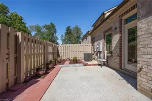 3840 Thistleberry Rd, High Point, NC 27265 - Photo 33