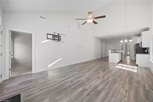 3840 Thistleberry Rd, High Point, NC 27265 - Photo 15