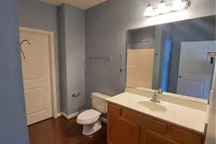 7108 W Friendly Ave, Greensboro, NC 27410 - Photo 9