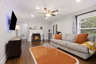 2605 Pinecroft Rd, Greensboro, NC 27407 - Photo 3