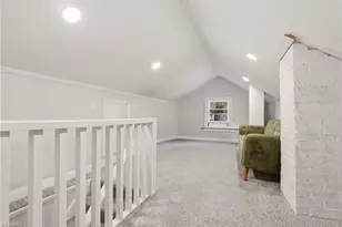 2605 Pinecroft Rd, Greensboro, NC 27407 - Photo 17