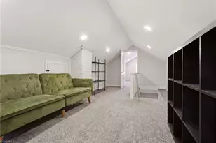 2605 Pinecroft Rd, Greensboro, NC 27407 - Photo 15