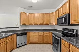 200 Lennox Dr, Jamestown, NC 27282 - Photo 7
