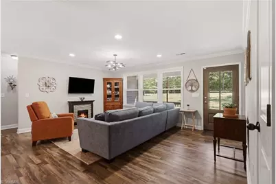 6569 Mount Lebanon Road, Troy, NC 27371 - Photo 5