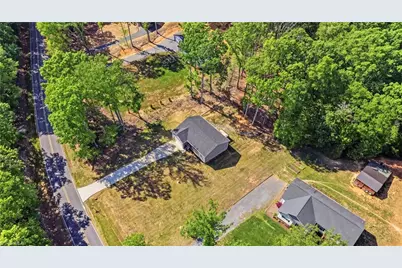 6569 Mount Lebanon Road, Troy, NC 27371 - Photo 33