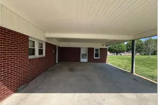 820 Suncrest Orchard Rd, North Wilkesboro, NC 28659 - Photo 3