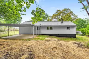 248 Dyer St, Eden, NC 27288 - Photo 29