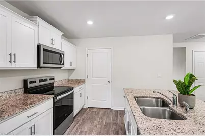 163 Green Mallard Way, Mayodan, NC 27027 - Photo 7
