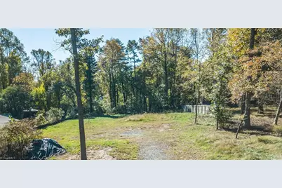 5503 Rockingham Road, Greensboro, NC 27407 - Photo 13