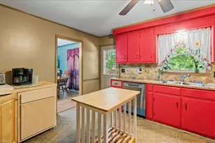 2250 Willow Bend Dr, Kernersville, NC 27284 - Photo 15