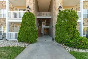 7100 W Friendly Ave, Greensboro, NC 27410 - Photo 5