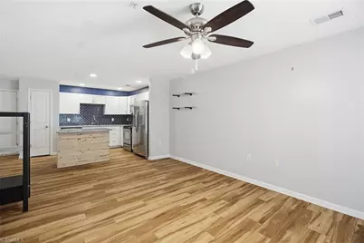 7100 W Friendly Avenue #205, Greensboro, NC 27410 - Photo 21