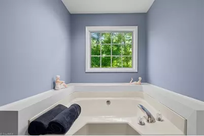 5965 Woodfield Drive, Kernersville, NC 27284 - Photo 27