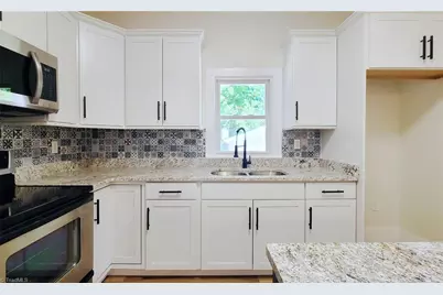 628 Mission Road, Winston-Salem, NC 27103 - Photo 15
