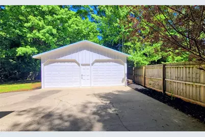 628 Mission Road, Winston-Salem, NC 27103 - Photo 3