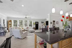 819 Hickory Point Dr, Lexington, NC 27292 - Photo 23