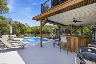 819 Hickory Point Dr, Lexington, NC 27292 - Photo 39