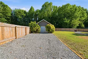 172 Stratford Rd, Lexington, NC 27292 - Photo 31