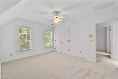 10 Elm Grove Way, Greensboro, NC 27405 - Photo 37