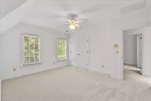 10 Elm Grove Way, Greensboro, NC 27405 - Photo 37