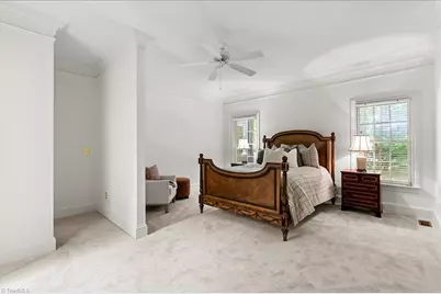 10 Elm Grove Way, Greensboro, NC 27405 - Photo 19