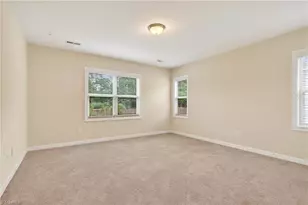 803 Sugarberry Ln, Greensboro, NC 27455 - Photo 31