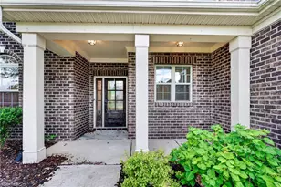 803 Sugarberry Ln, Greensboro, NC 27455 - Photo 3