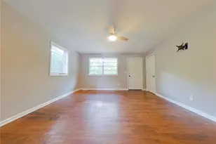 2021 Maywood St, Greensboro, NC 27403 - Photo 3